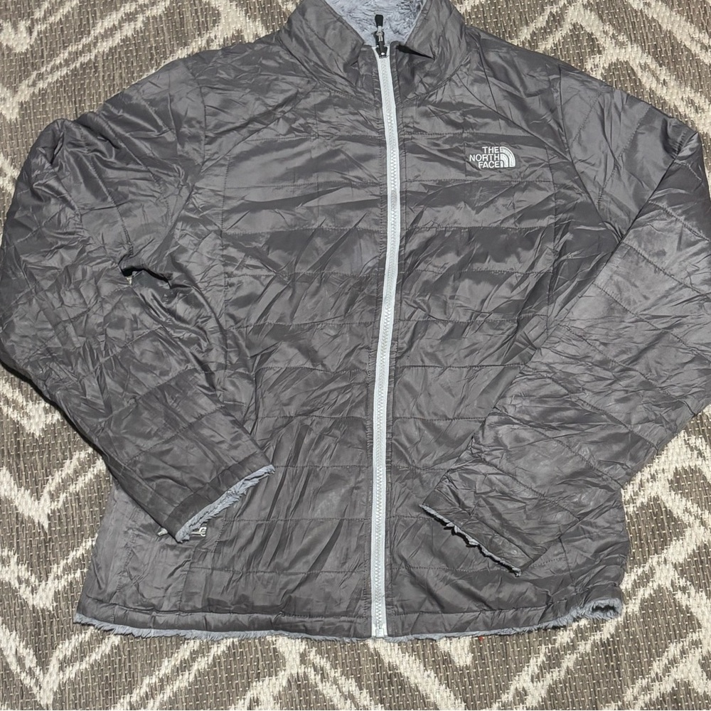 The North Face Charcoal Gray Quilted Jacket women’s size XS